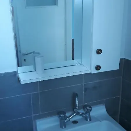 Stunning 2-bed In * إيوس خورا